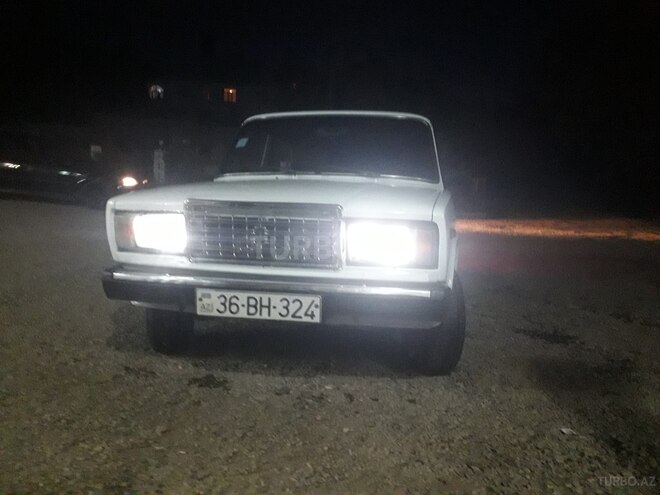 LADA (VAZ) 2107 2001, 93,520 km - 0.2 l - Quba