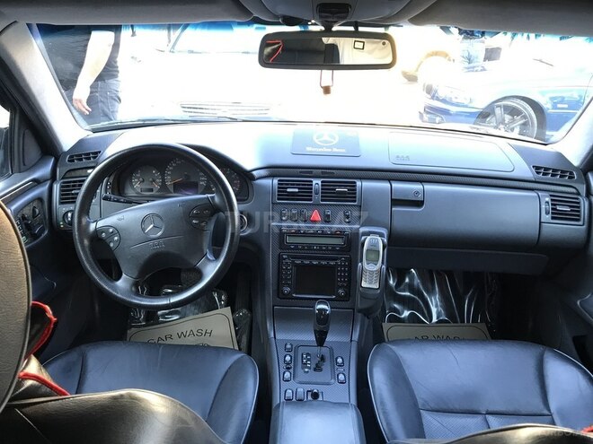 Mercedes E 280 2000, 241,444 km - 2.8 л - Bakı
