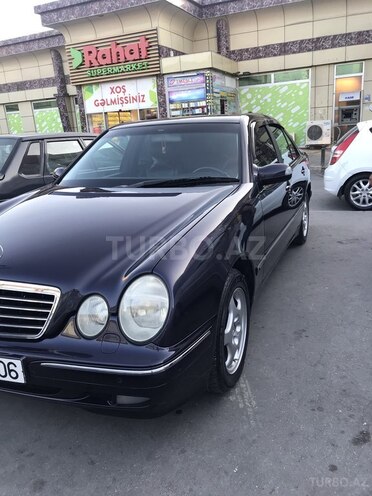 Mercedes E 280 2000, 241,444 km - 2.8 л - Bakı