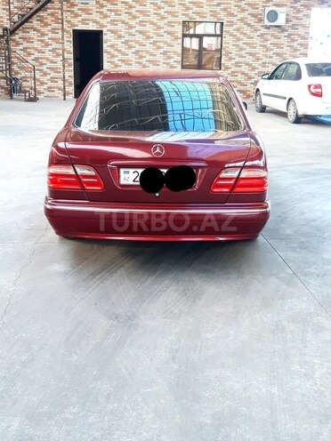 Mercedes E 260 2000, 11,507 km - 2.6 l - Gəncə