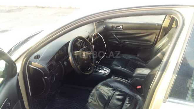 Volkswagen Passat 2011, 250,000 km - 1.8 л - Bakı