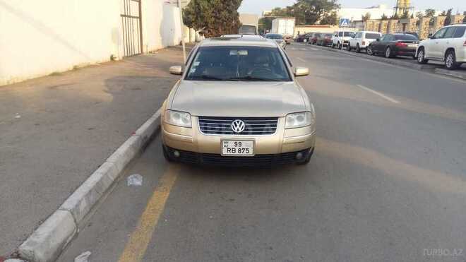 Volkswagen Passat 2011, 250,000 km - 1.8 л - Bakı