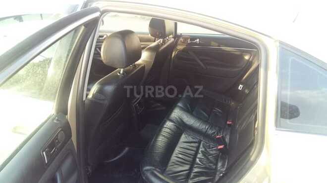 Volkswagen Passat 2011, 250,000 km - 1.8 л - Bakı