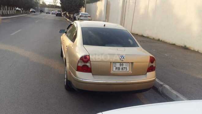 Volkswagen Passat 2011, 250,000 km - 1.8 л - Bakı
