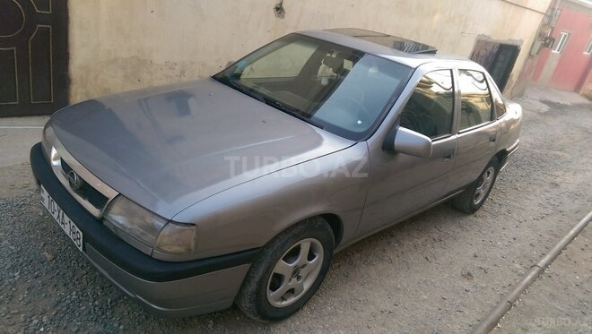 Opel Vectra 1995, 286,000 km - 2.0 l - Bakı