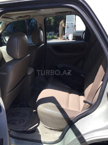 Ford Escape 2003, 227,500 km - 3.0 l - Sumqayıt