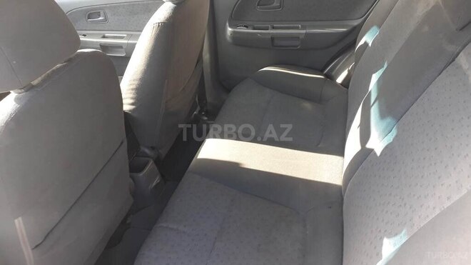 Kia Rio 2004, 330,000 km - 1.4 l - Bakı