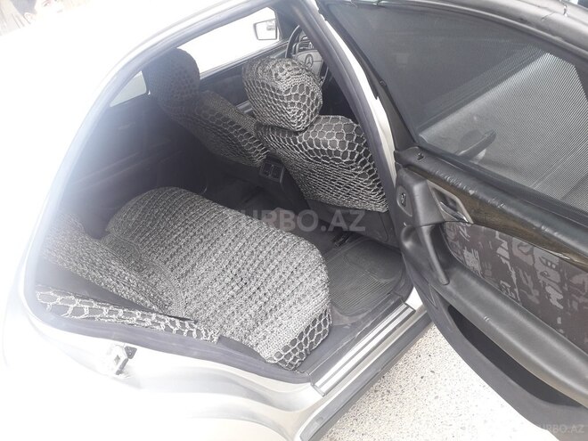 Mercedes E 230 1996, 210,000 km - 2.3 l - Sumqayıt