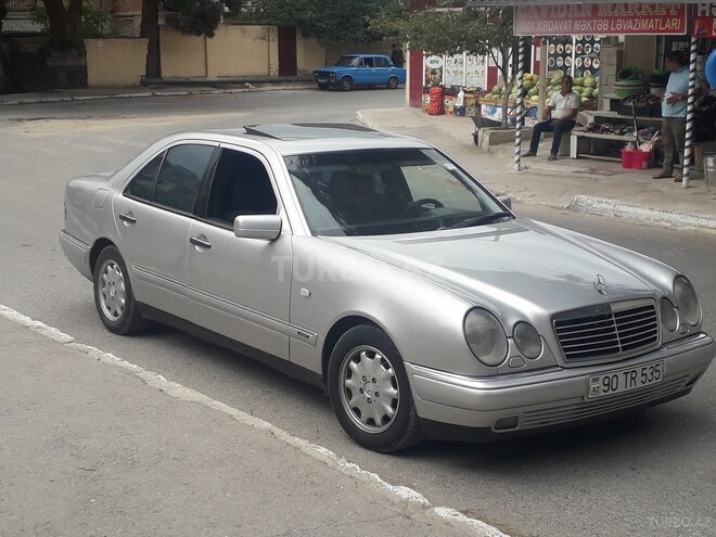 Mercedes E 230 1996, 210,000 km - 2.3 l - Sumqayıt