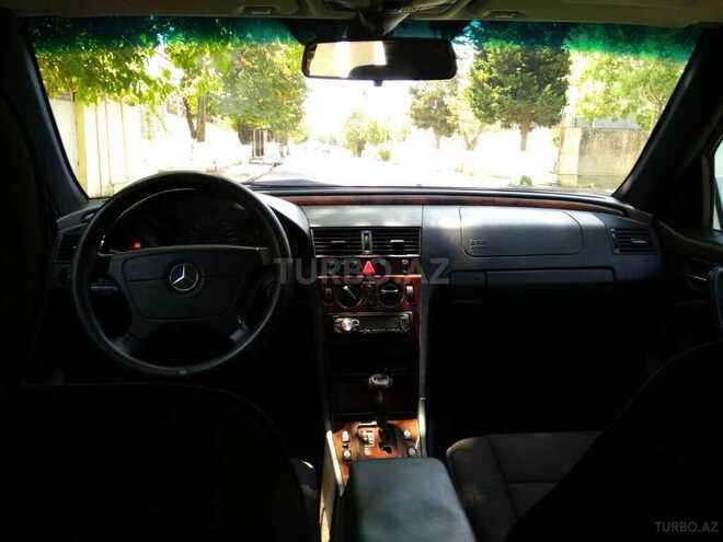 Mercedes C 240 1999, 235,000 km - 2.4 l - Lənkəran