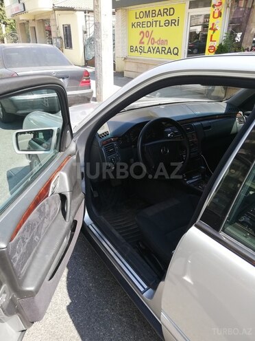 Mercedes E 280 1999, 510,030 km - 2.8 l - Bakı