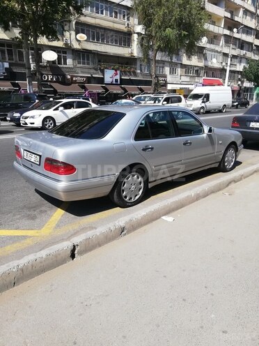 Mercedes E 280 1999, 510,030 km - 2.8 l - Bakı