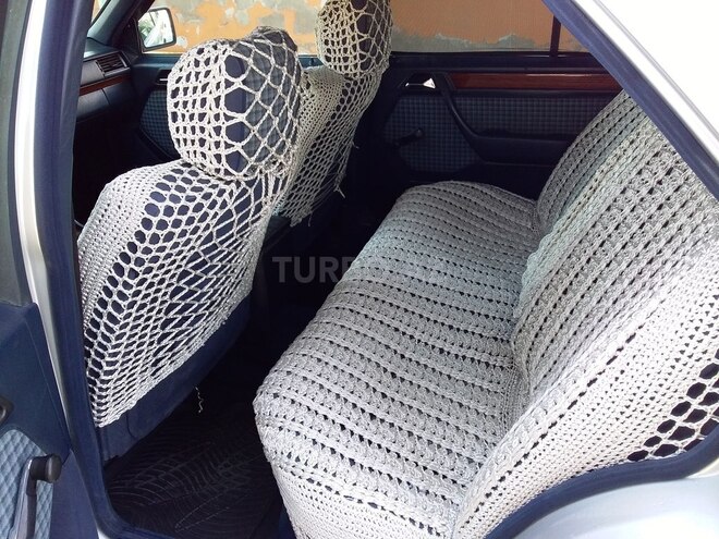 Mercedes E 300 1991, 528,254 km - 3.0 l - Beyləqan
