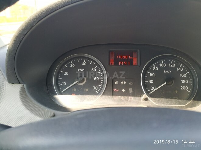 Renault Logan 2011, 175,937 km - 1.6 л - Bakı