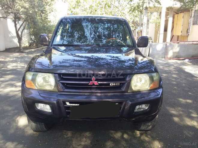 Mitsubishi Pajero 2000, 235,000 km - 3.2 l - Bakı