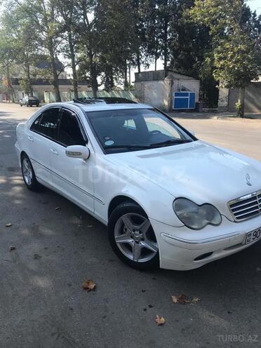 Mercedes C 240 2000, 221,000 km - 2.4 l - Gəncə