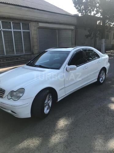 Mercedes C 240 2000, 221,000 km - 2.4 l - Gəncə
