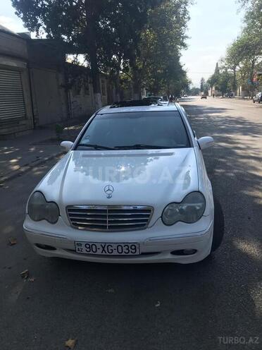 Mercedes C 240 2000, 221,000 km - 2.4 l - Gəncə