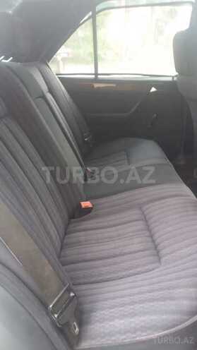 Mercedes E 200 1993, 344,000 km - 2.0 l - Quba