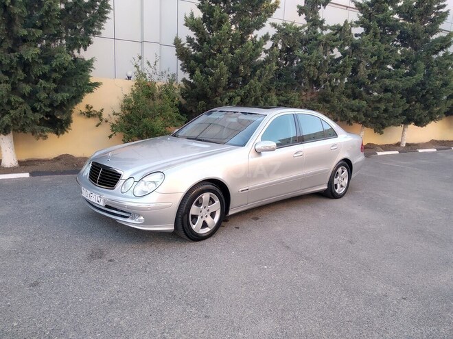 Mercedes E 240 2003, 253,000 km - 2.6 л - Bakı