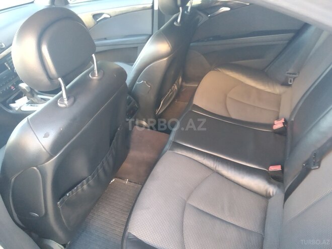Mercedes E 240 2003, 253,000 km - 2.6 л - Bakı
