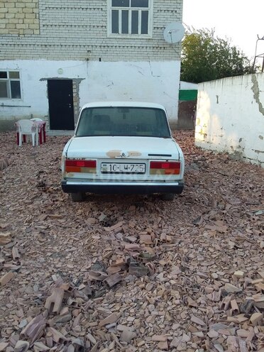 LADA (VAZ) 2107 2003, 524,715 km - 1.6 л - Salyan
