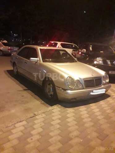 Mercedes E 220 1997, 412,751 km - 2.2 l - Bakı