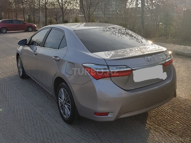Toyota Corolla 2018, 13,900 km - 1.6 l - Bakı
