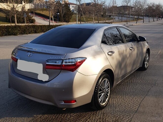 Toyota Corolla 2018, 13,900 km - 1.6 l - Bakı