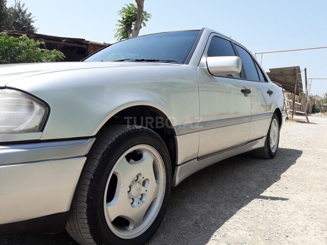 Mercedes C 220 1997, 27,652 km - 2.2 л - Bakı