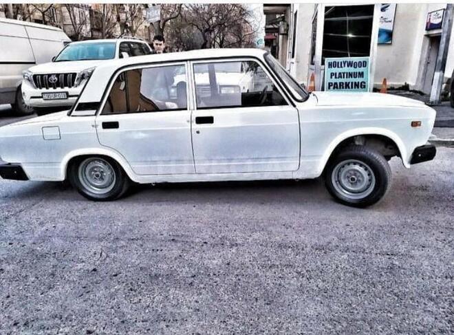 LADA (VAZ) 2107 2005, 160,000 km - 1.6 l - Bakı