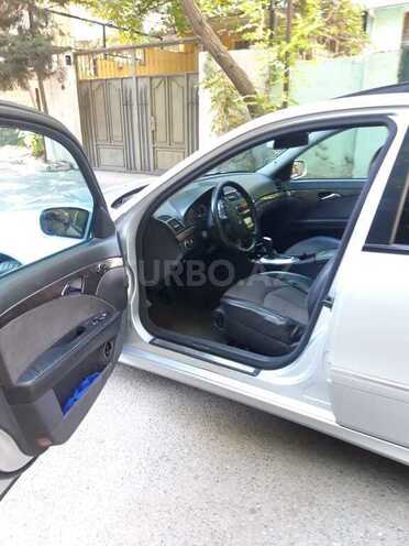 Mercedes E 220 2005, 226,000 km - 2.2 л - Bakı