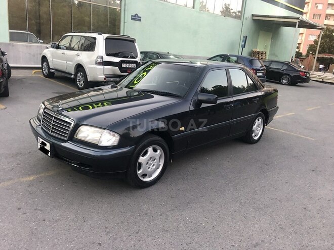Mercedes C 200 2000, 288,000 km - 2.0 l - Bakı