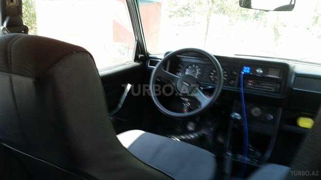 LADA (VAZ) 2107 2006, 74,000 km - 1.6 л - Şabran