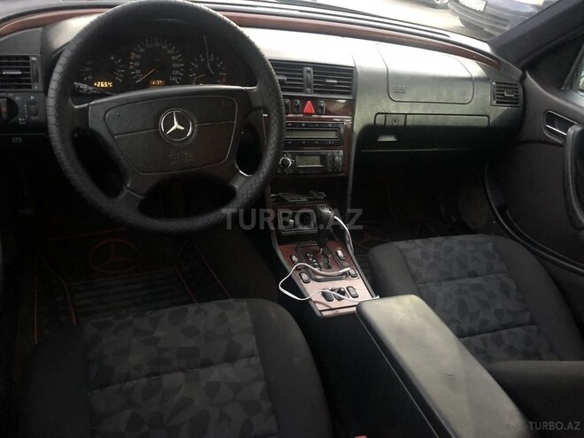 Mercedes C 200 2000, 288,000 km - 2.0 l - Bakı