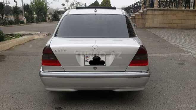 Mercedes C 230 1999, 335,000 km - 2.3 l - Bakı