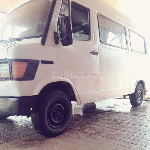 Mercedes Sprinter 208 1993, 1 km - 2.0 l - Biləsuvar