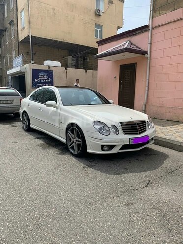 Mercedes E 320 2003, 249,000 km - 3.2 l - Bakı