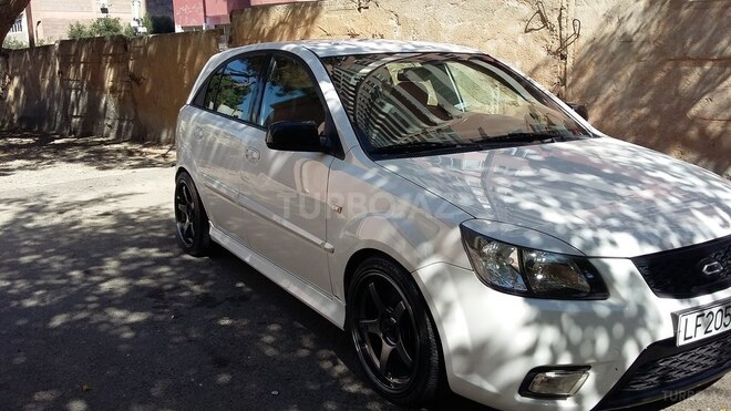 Kia Rio 2006, 73,000 km - 1.5 l - Bakı