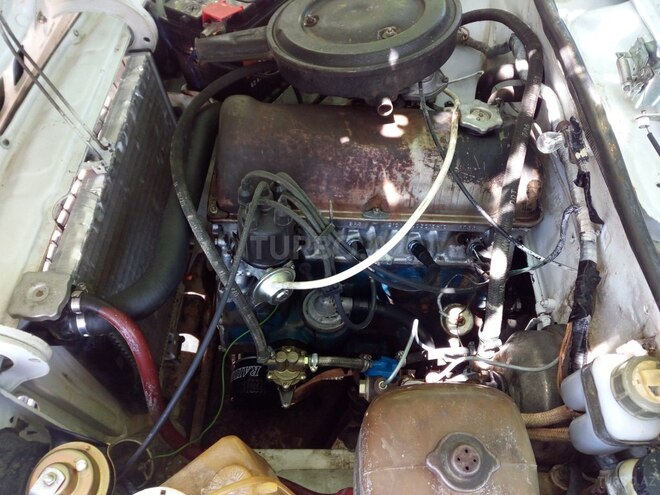 LADA (VAZ) 2106 1984, 350,000 km - 1.6 l - Qusar