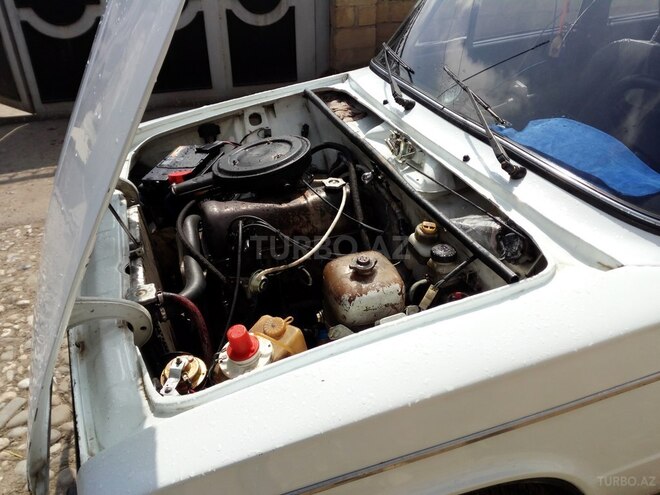 LADA (VAZ) 2106 1984, 350,000 km - 1.6 l - Qusar
