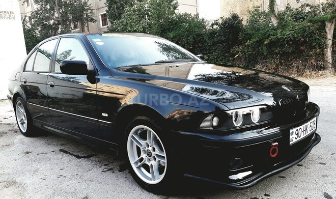 BMW 528 1999, 268,000 km - 2.8 l - Bakı