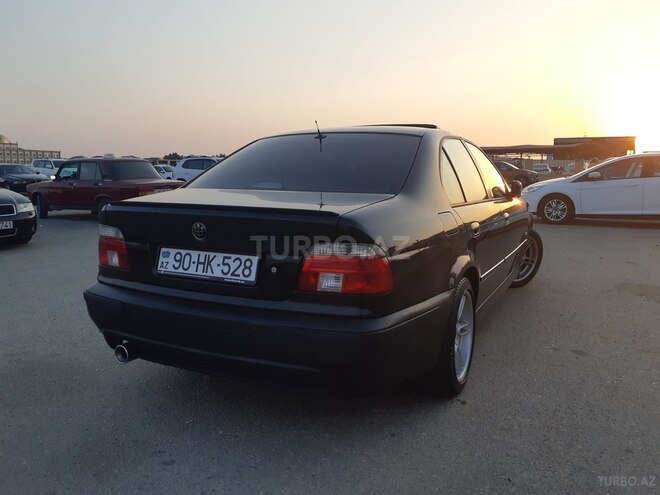 BMW 528 1999, 268,000 km - 2.8 l - Bakı