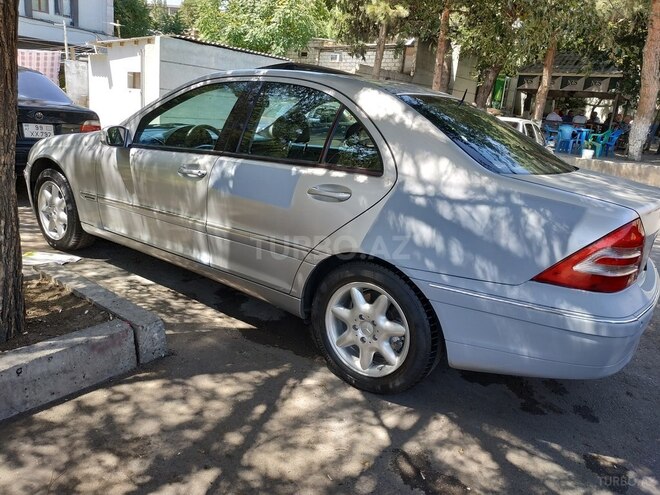 Mercedes C 240 2000, 261,357 km - 2.4 l - Bakı