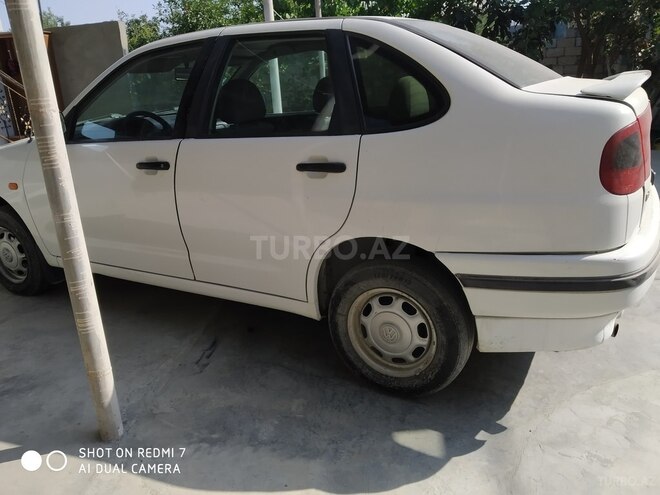 Volkswagen Polo 1995, 253,000 km - 0.1 l - Mingəçevir