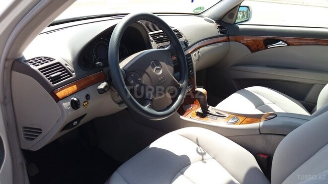 Mercedes E 240 2002, 160,000 km - 2.6 l - Bakı