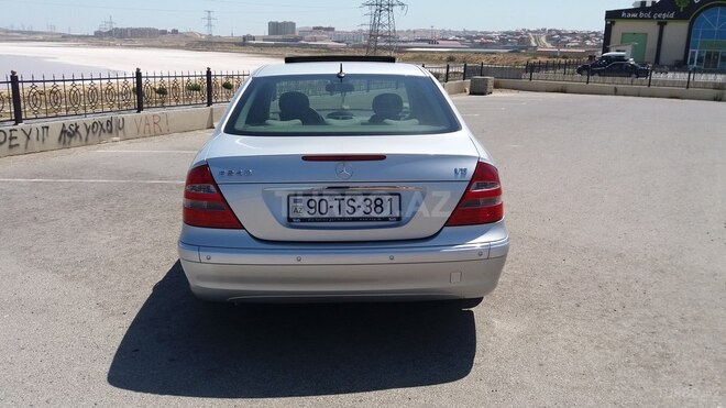 Mercedes E 240 2002, 160,000 km - 2.6 l - Bakı