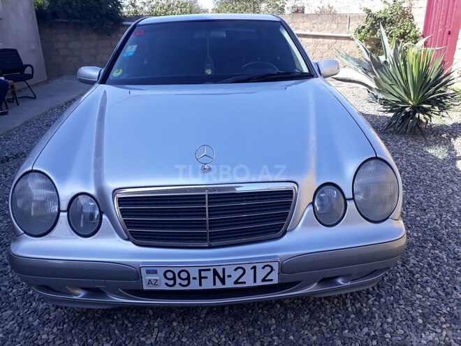 Mercedes E 220 1999, 324,000 km - 2.2 л - Bakı