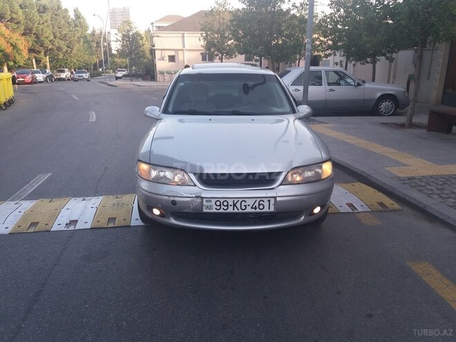 Opel Vectra 1999, 383,500 km - 2.0 l - Bakı