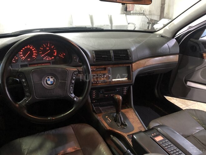 BMW 528 1997, 310,000 km - 2.8 l - Bakı